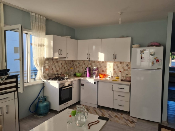 Burhaniye merkezde satilik mustakil ev.03